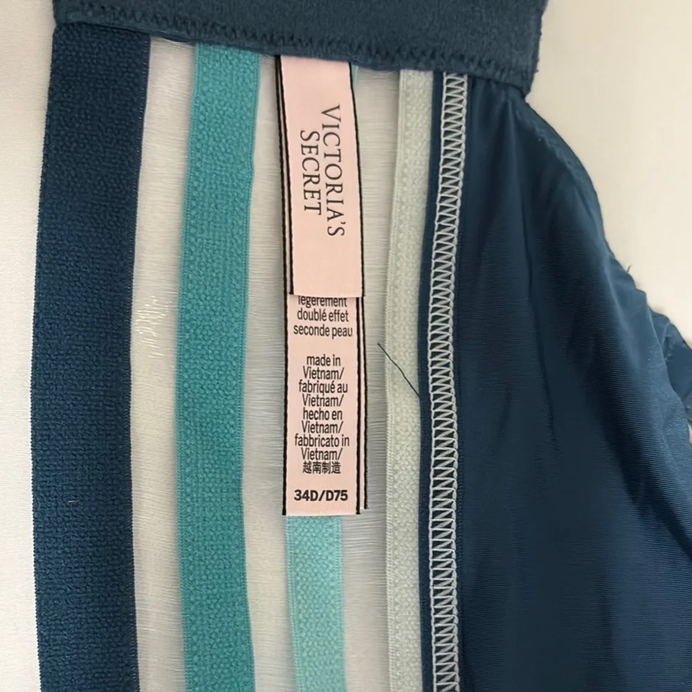 Victoria's Secret Navy and Aqua Striped Bra - Picture 4 of 7